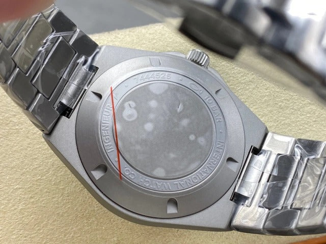 IWC