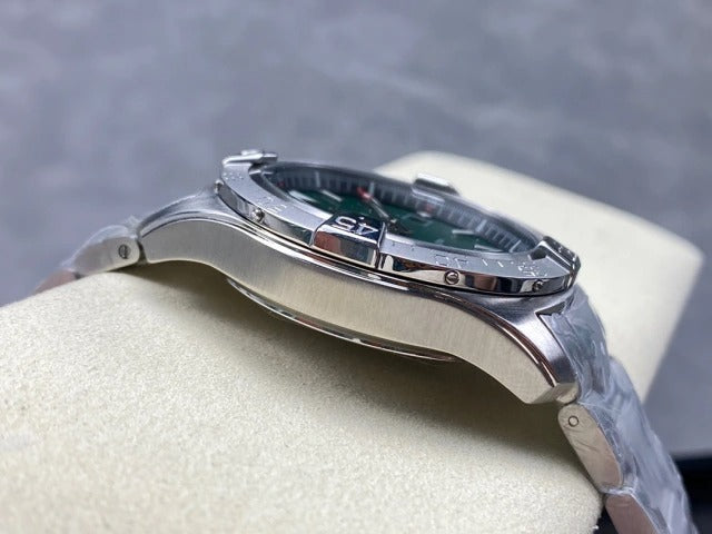 BREITLING