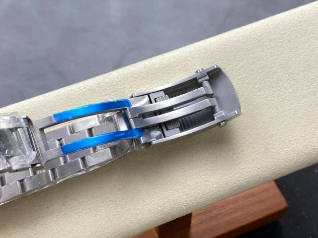 BREITLING