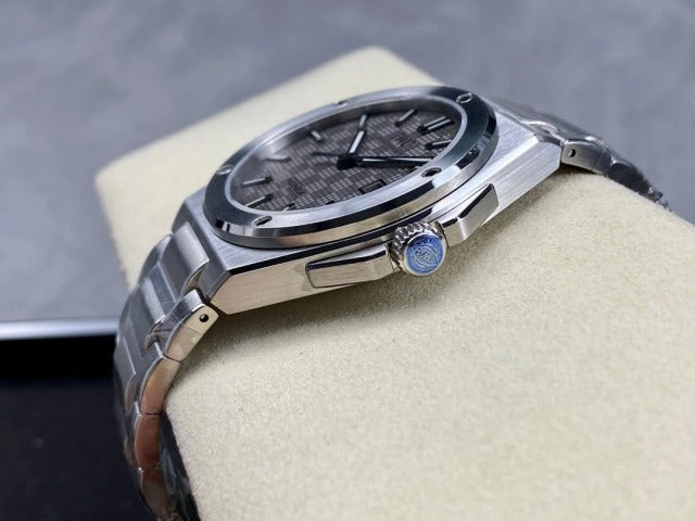 IWC
