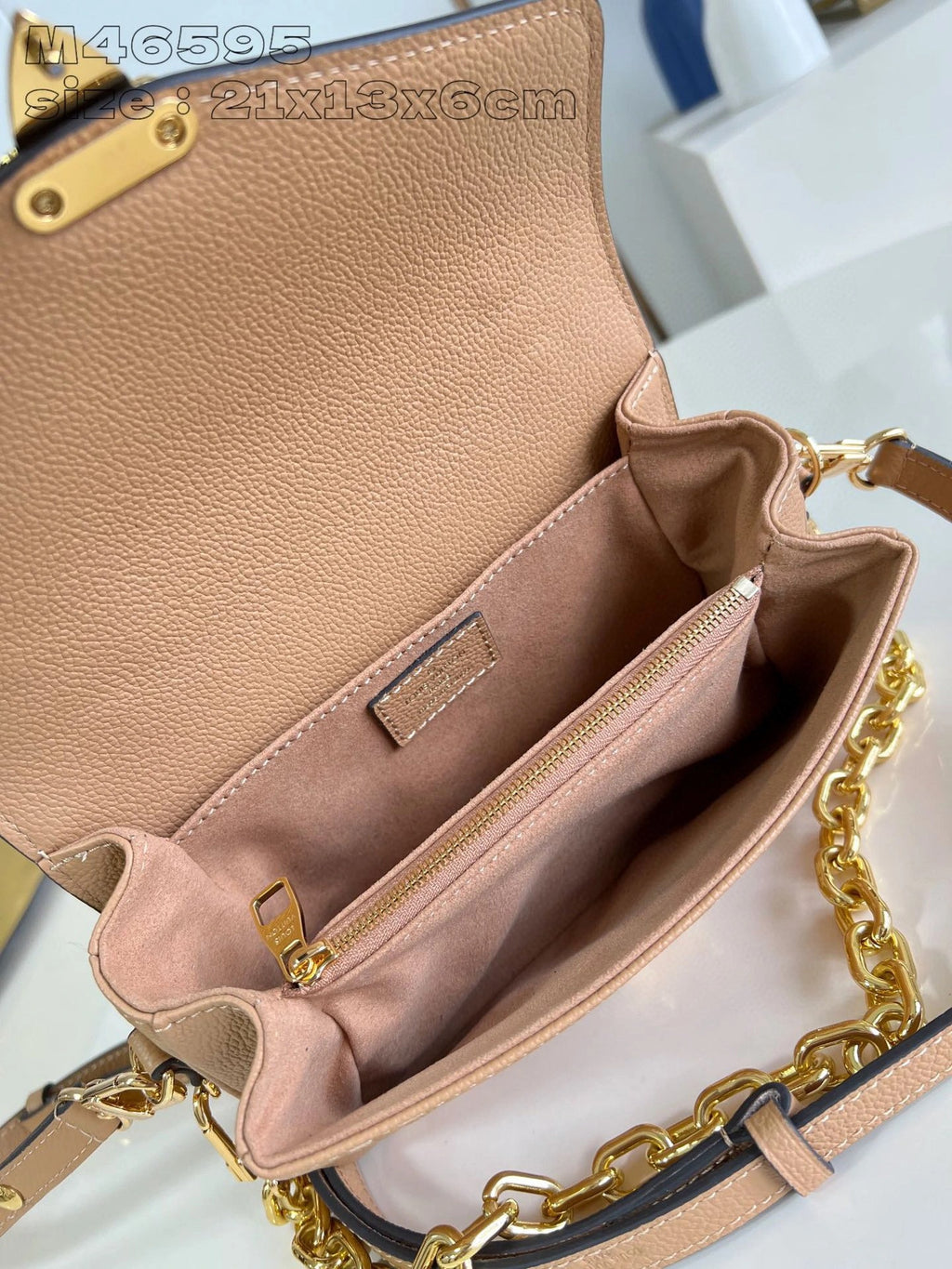 LOUIS VUITTON BAG
