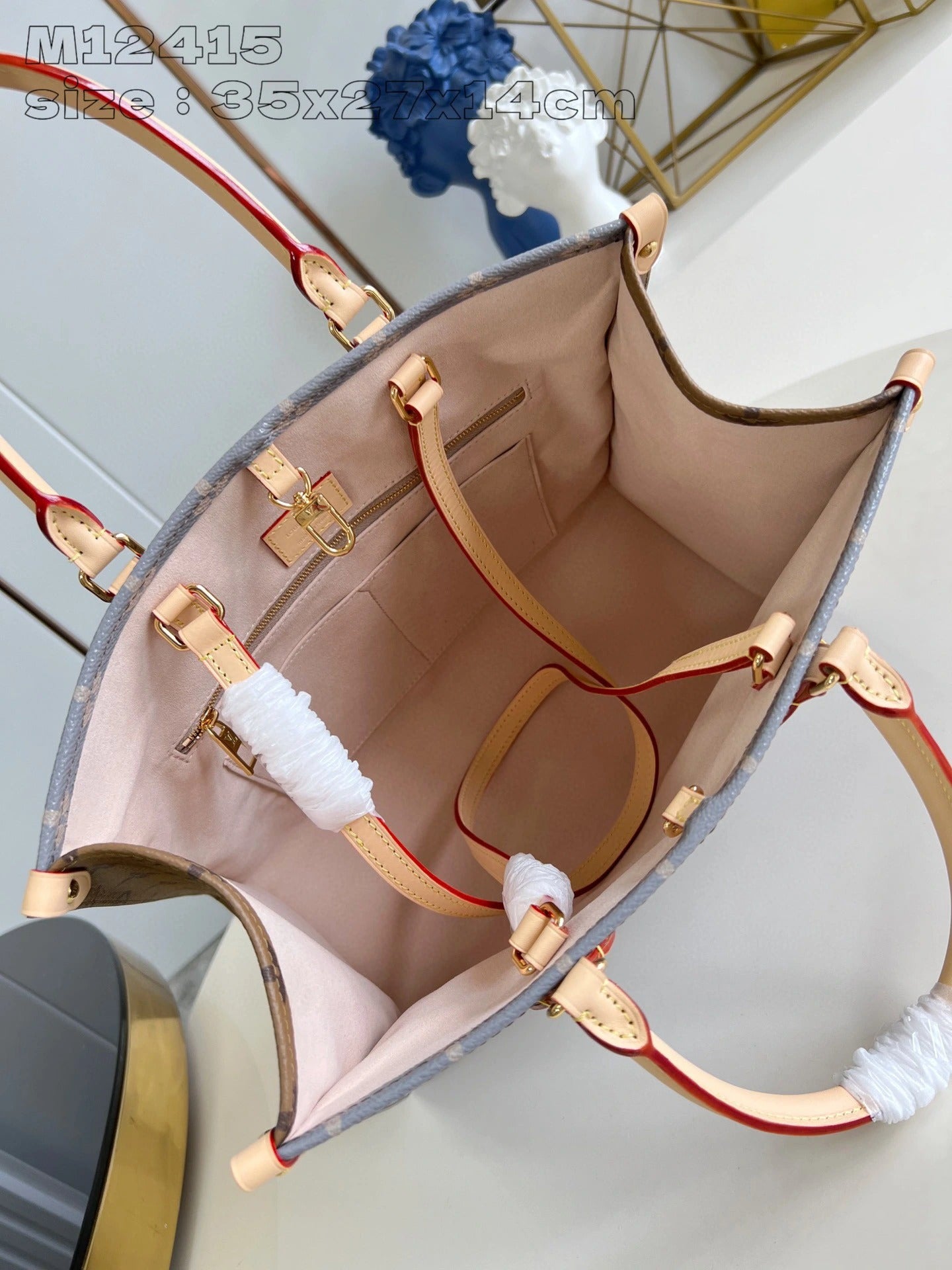 LOUIS VUITTON BAG