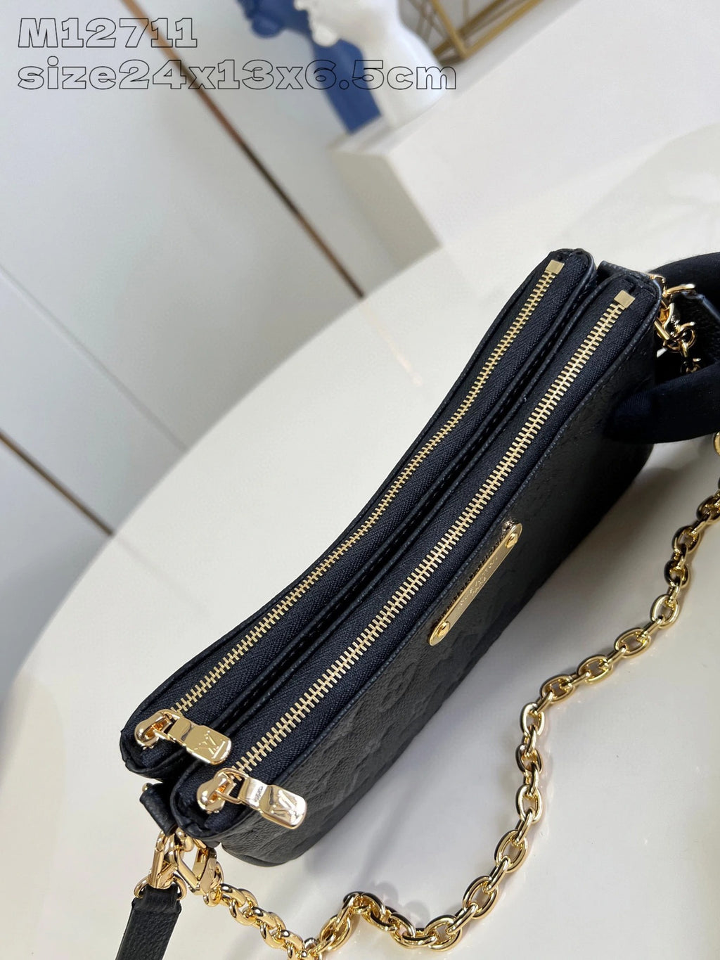 LOUIS VUITTON BAG