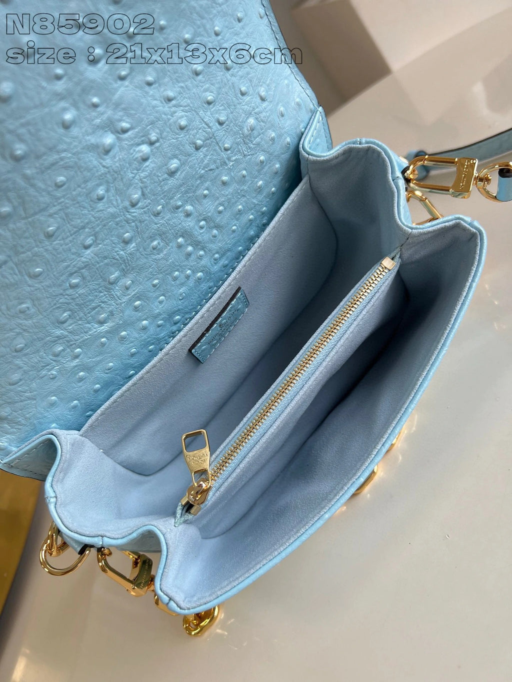 LOUIS VUITTON BAG