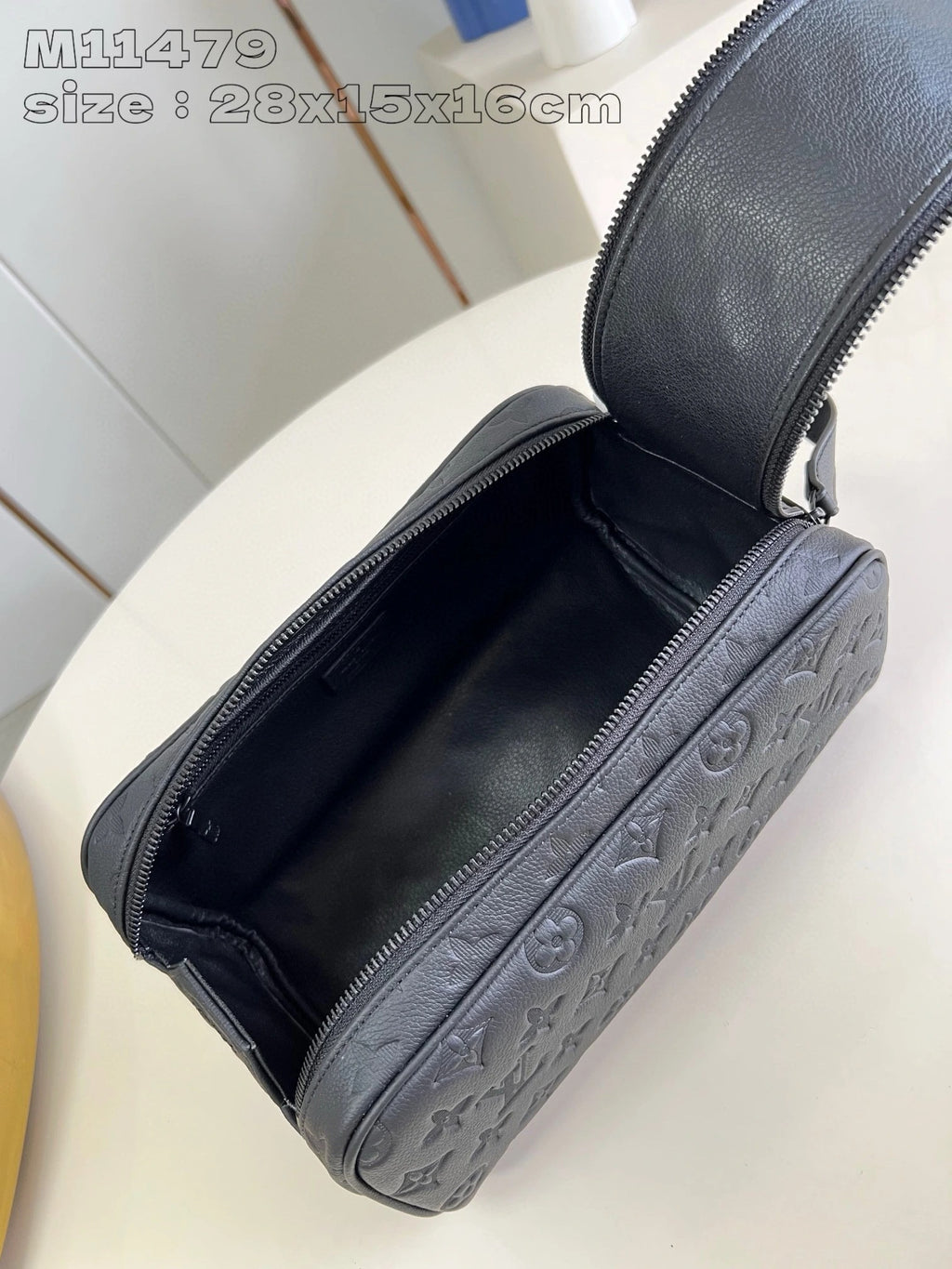 LOUIS VUITTON BAG