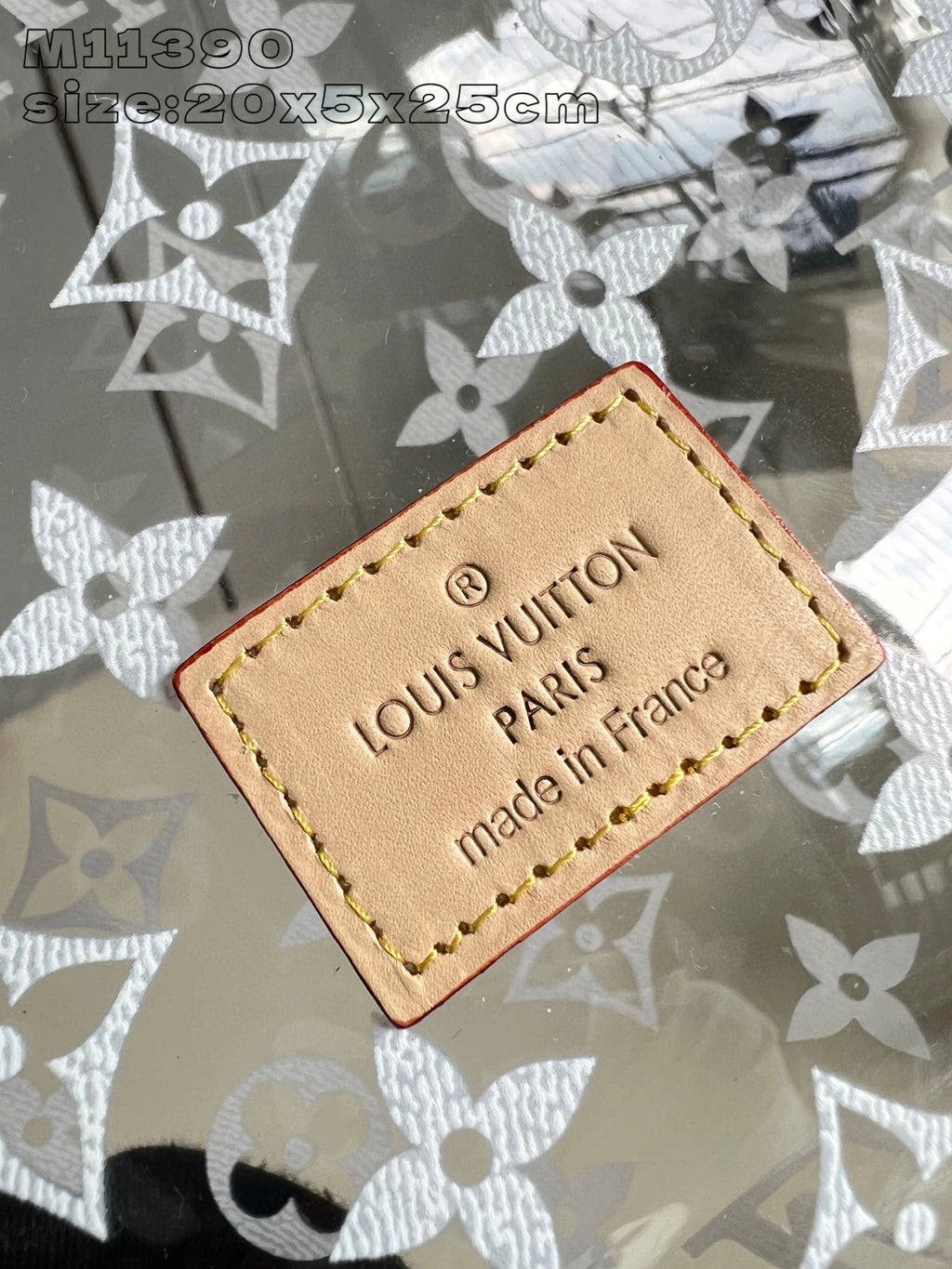 LOUIS VUITTON BAG
