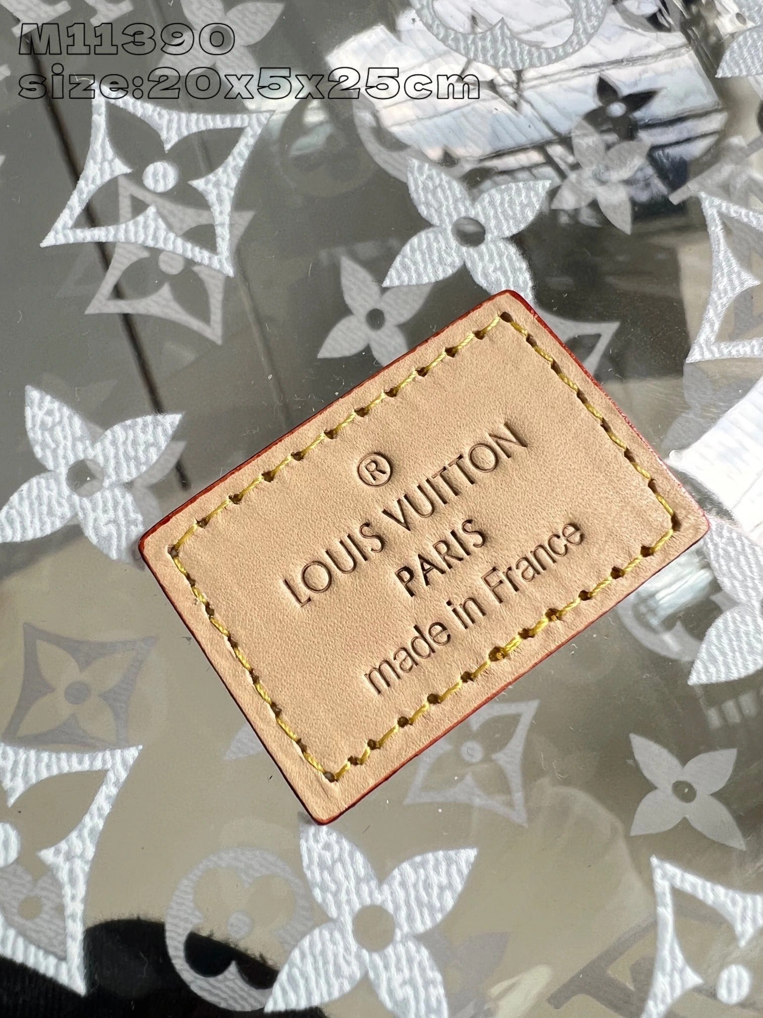 LOUIS VUITTON BAG