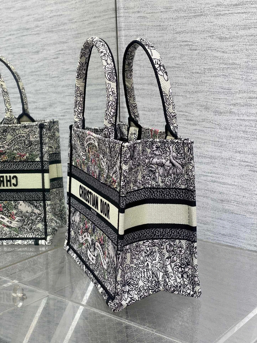 DIOR BAG