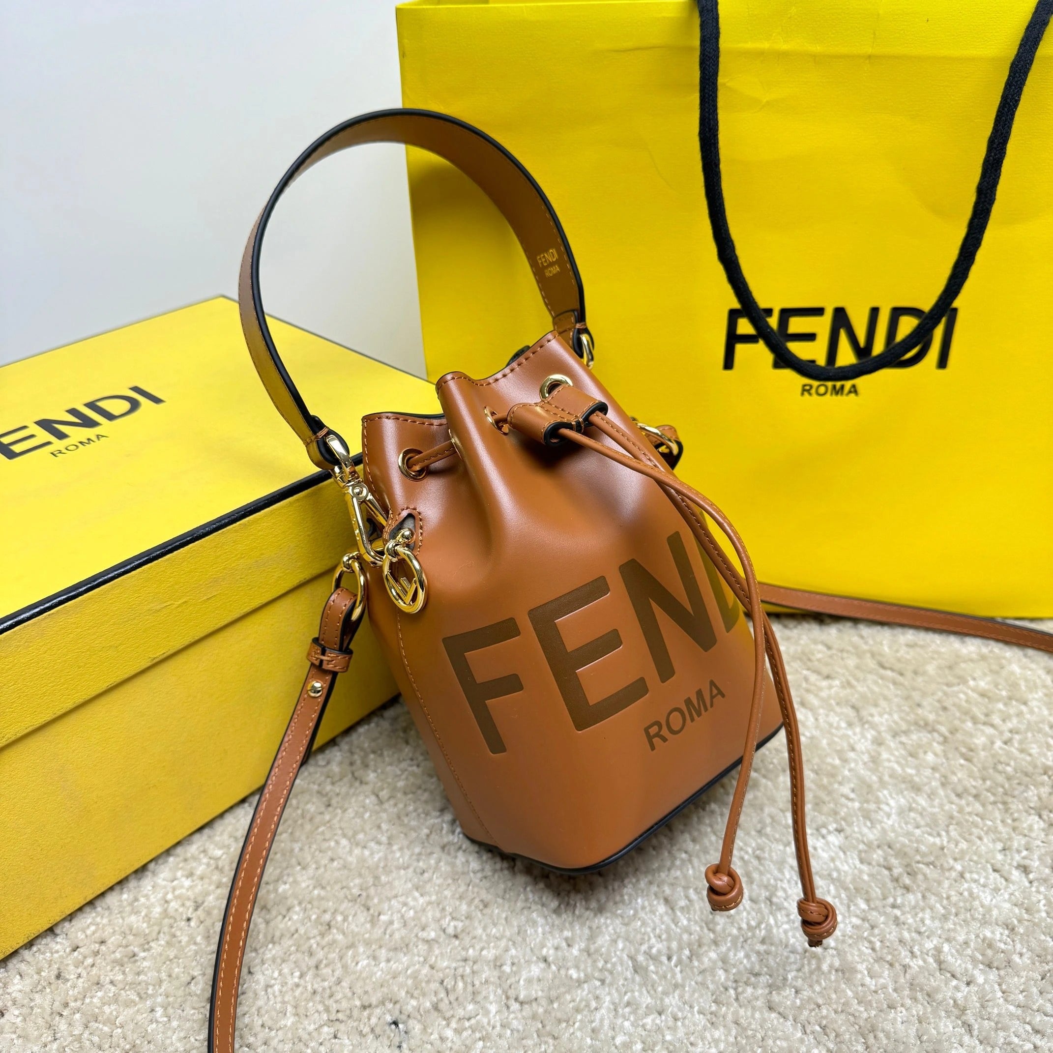 FENDI BAG