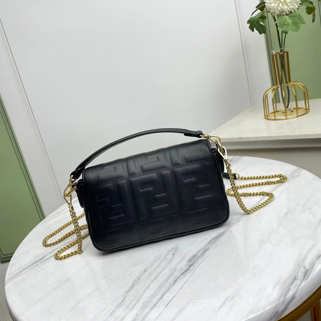 FENDI BAG