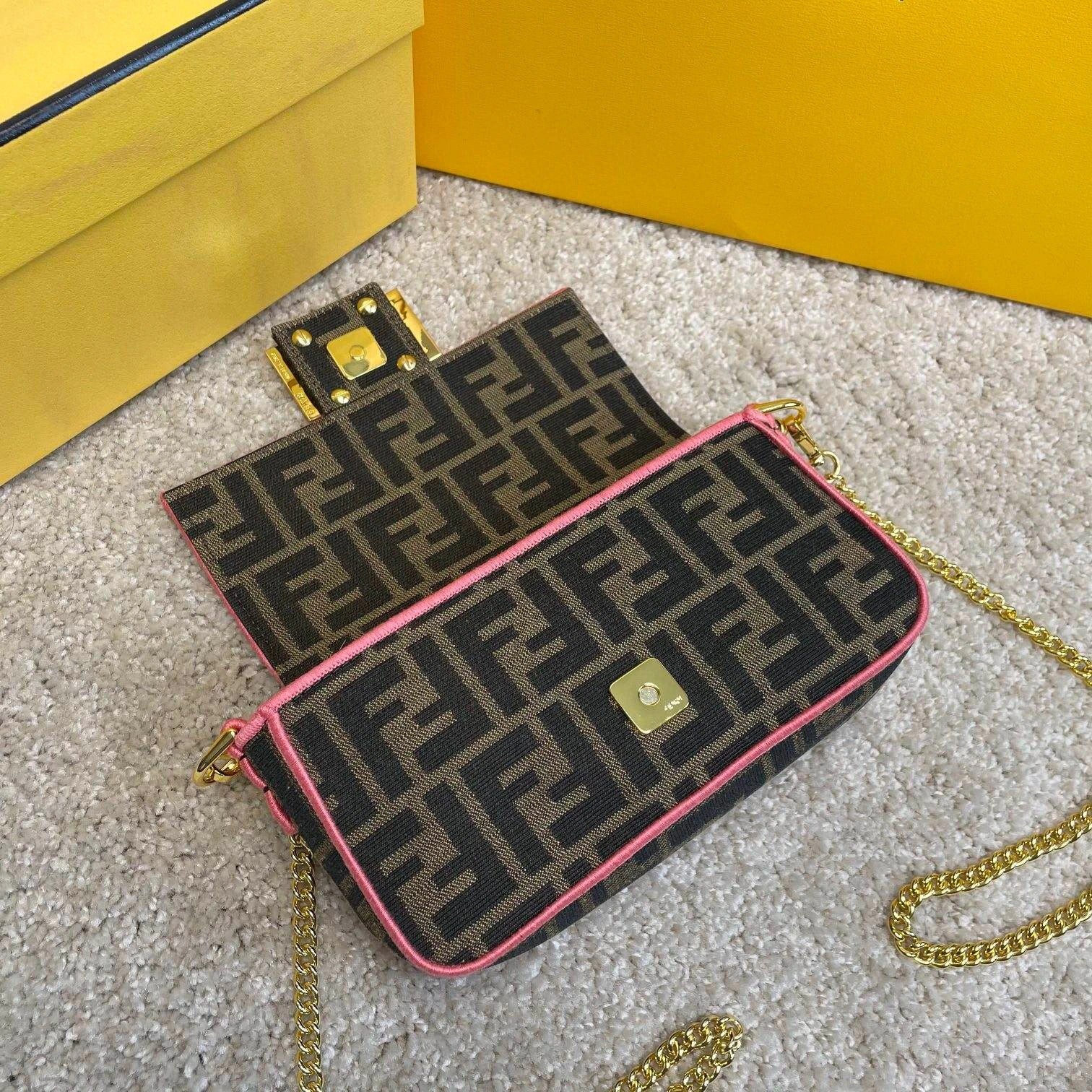 FENDI BAG