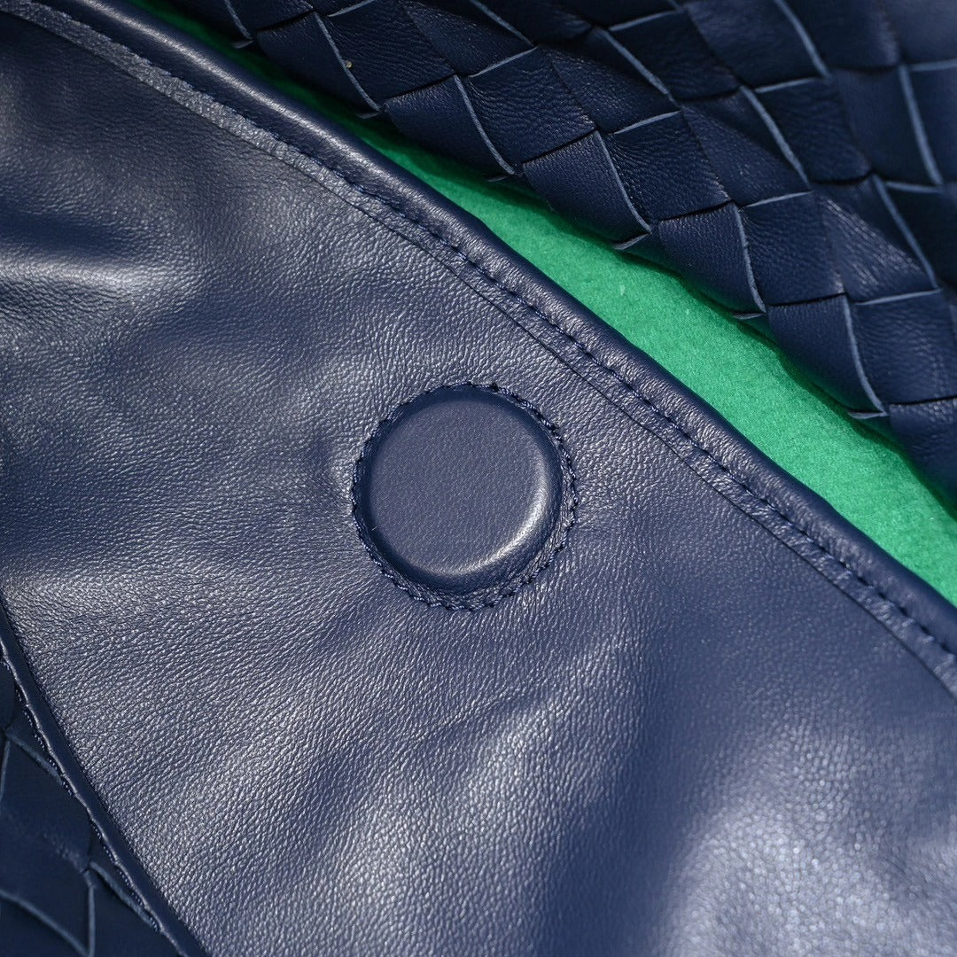BOTTECA VENETA BAG