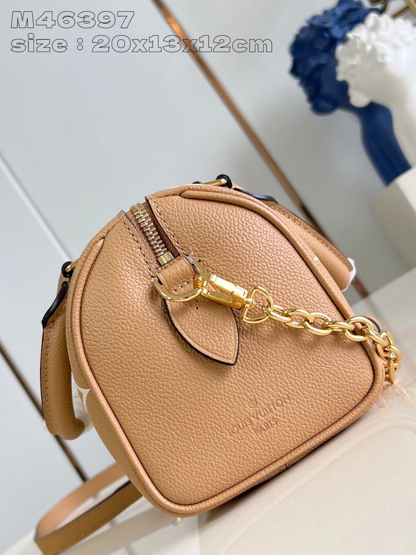 LOUIS VUITTON BAG
