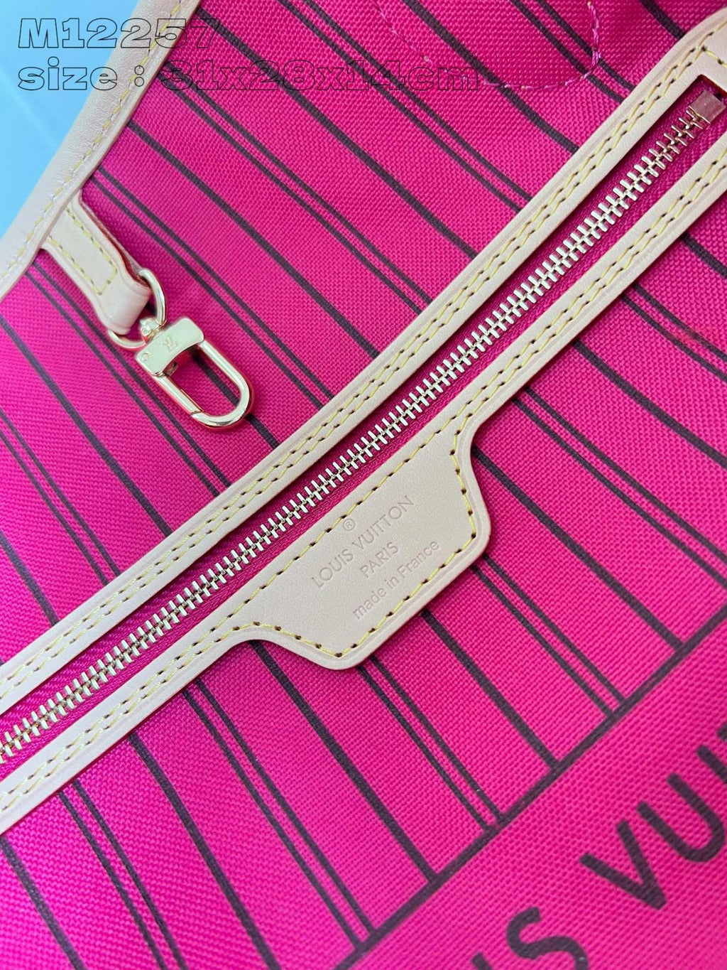 LOUIS VUITTON BAG