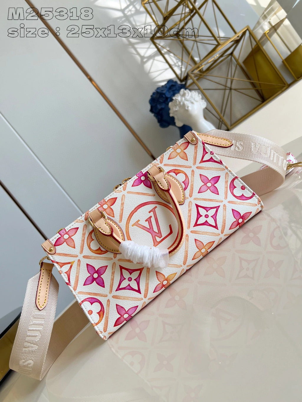LOUIS VUITTON BAG
