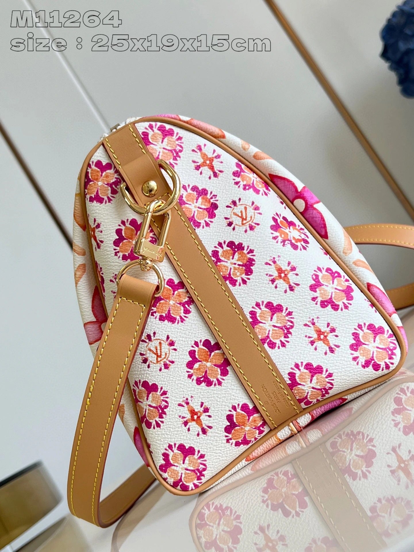 LOUIS VUITTON BAG
