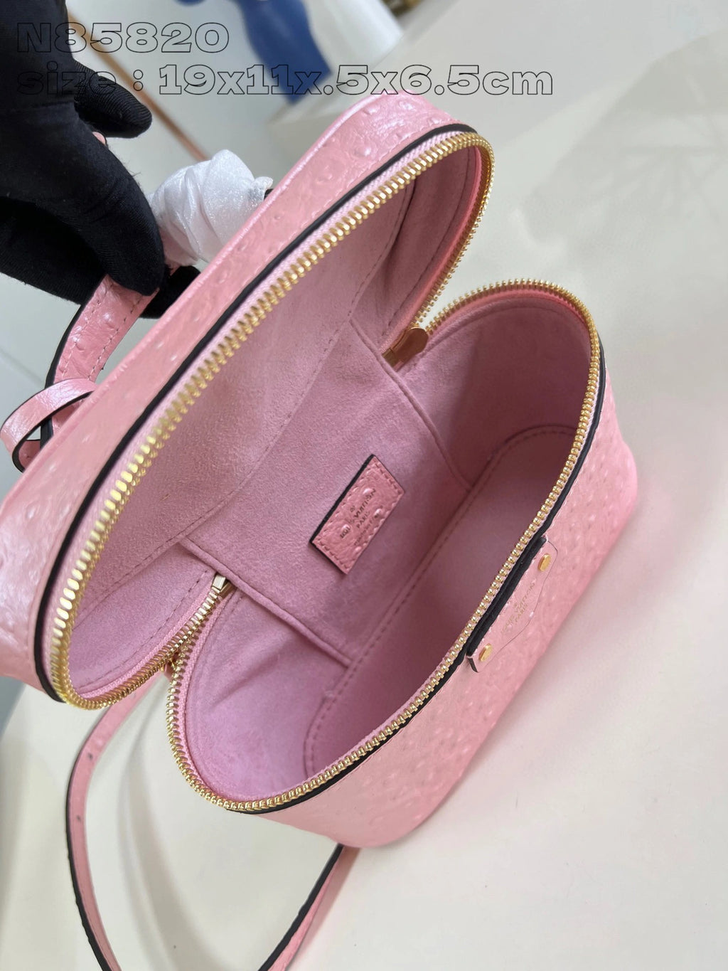 LOUIS VUITTON BAG