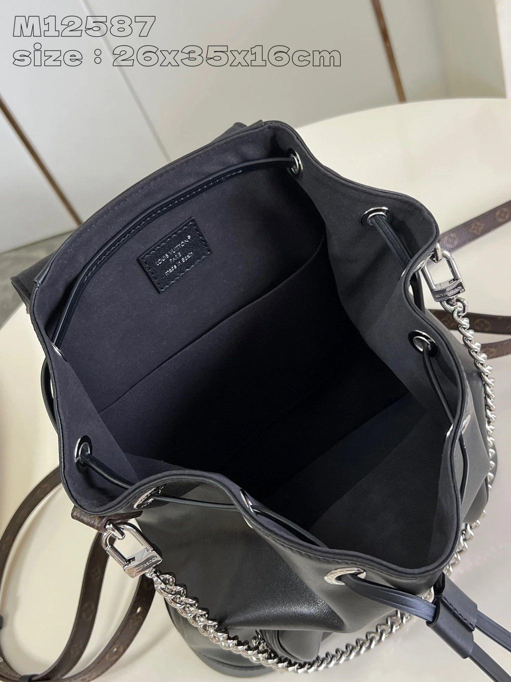 LOUIS VUITTON BAG
