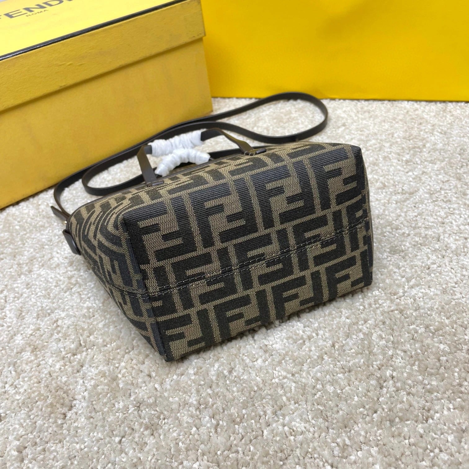 FENDI BAG