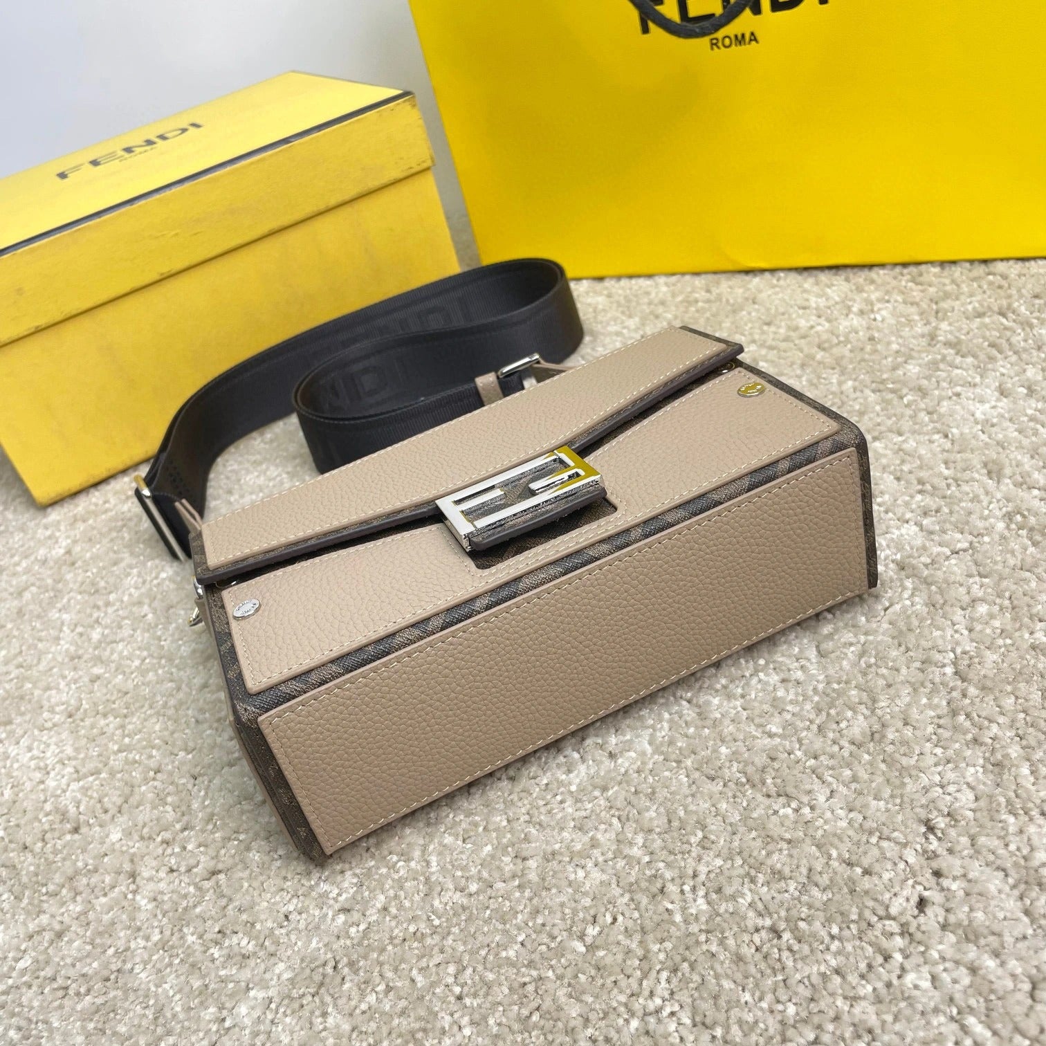 FENDI BAG