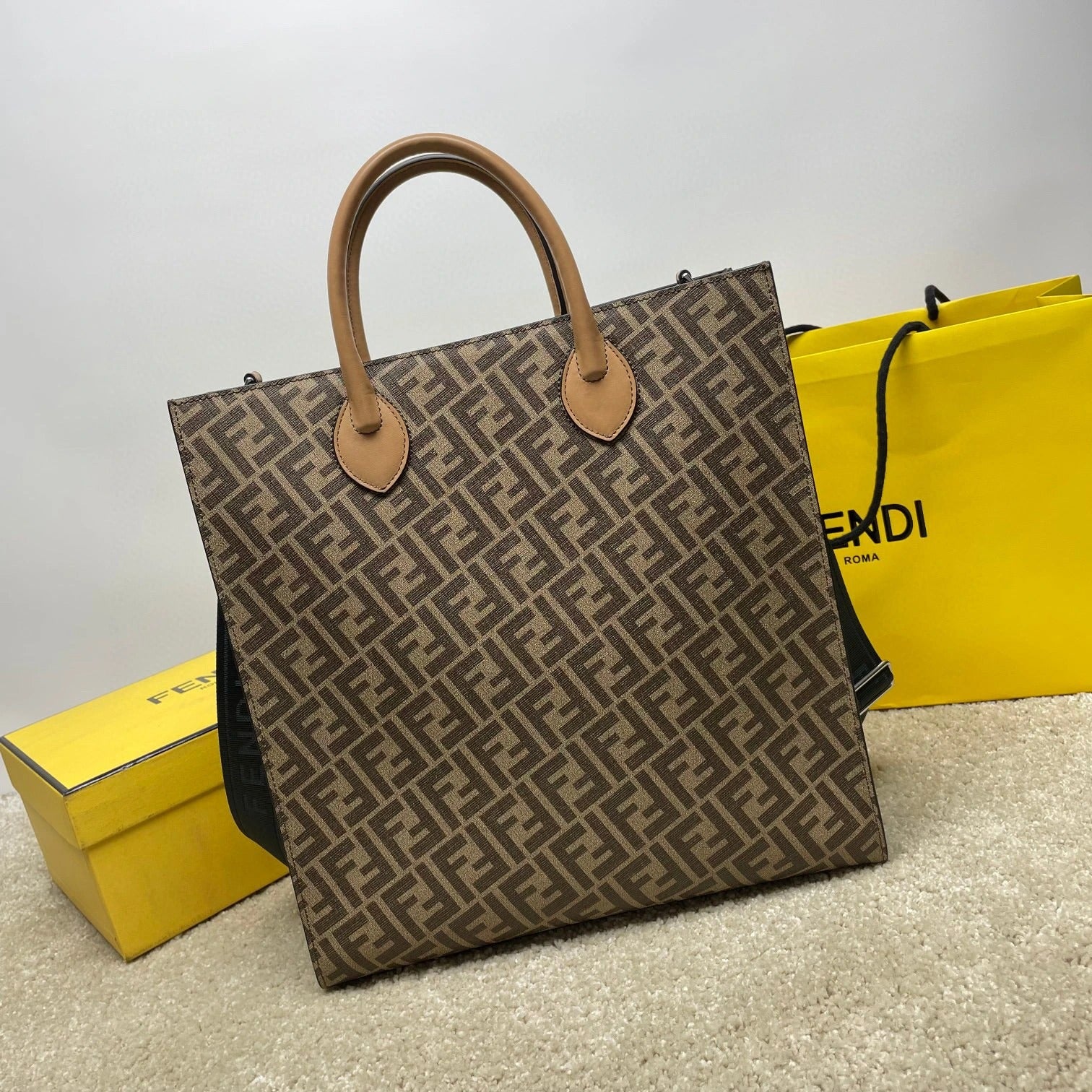 FENDI BAG