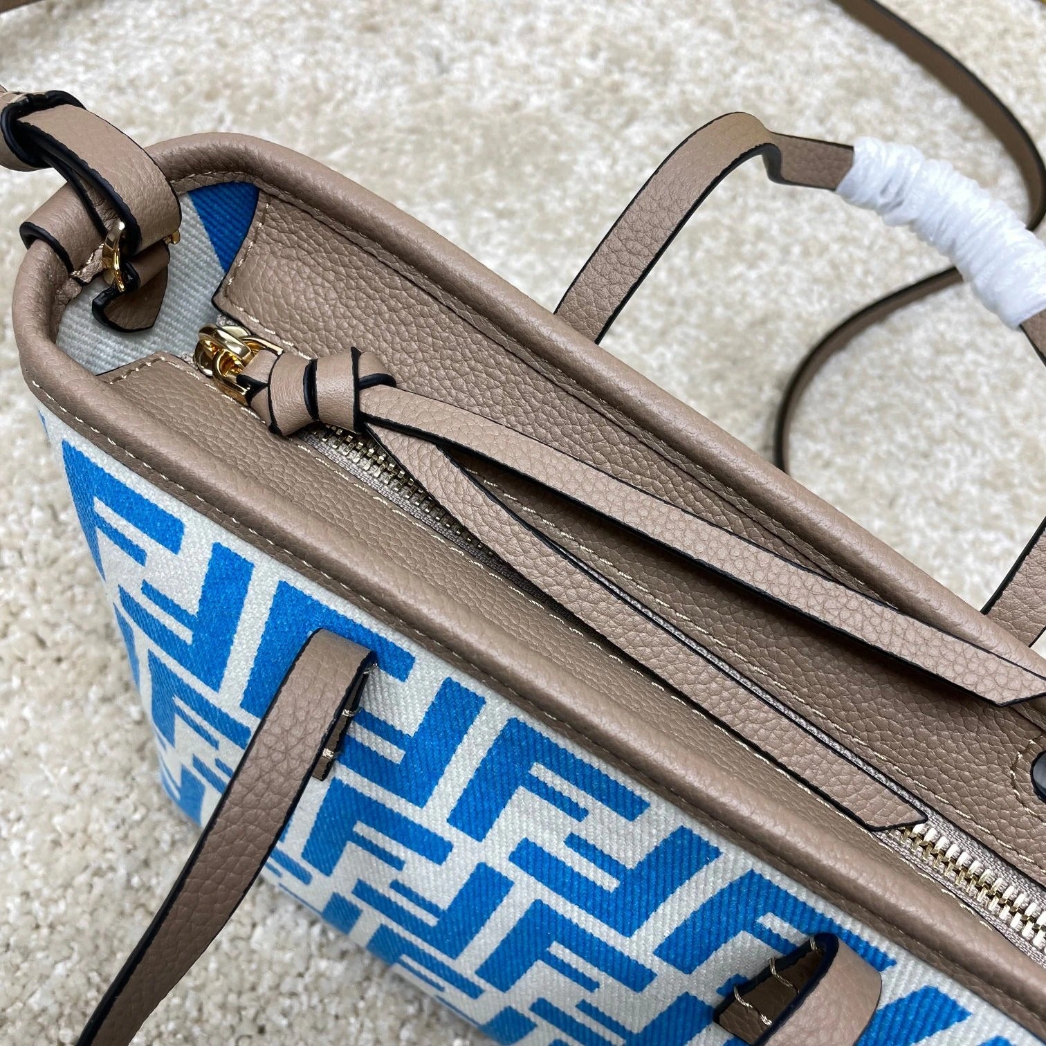 FENDI BAG