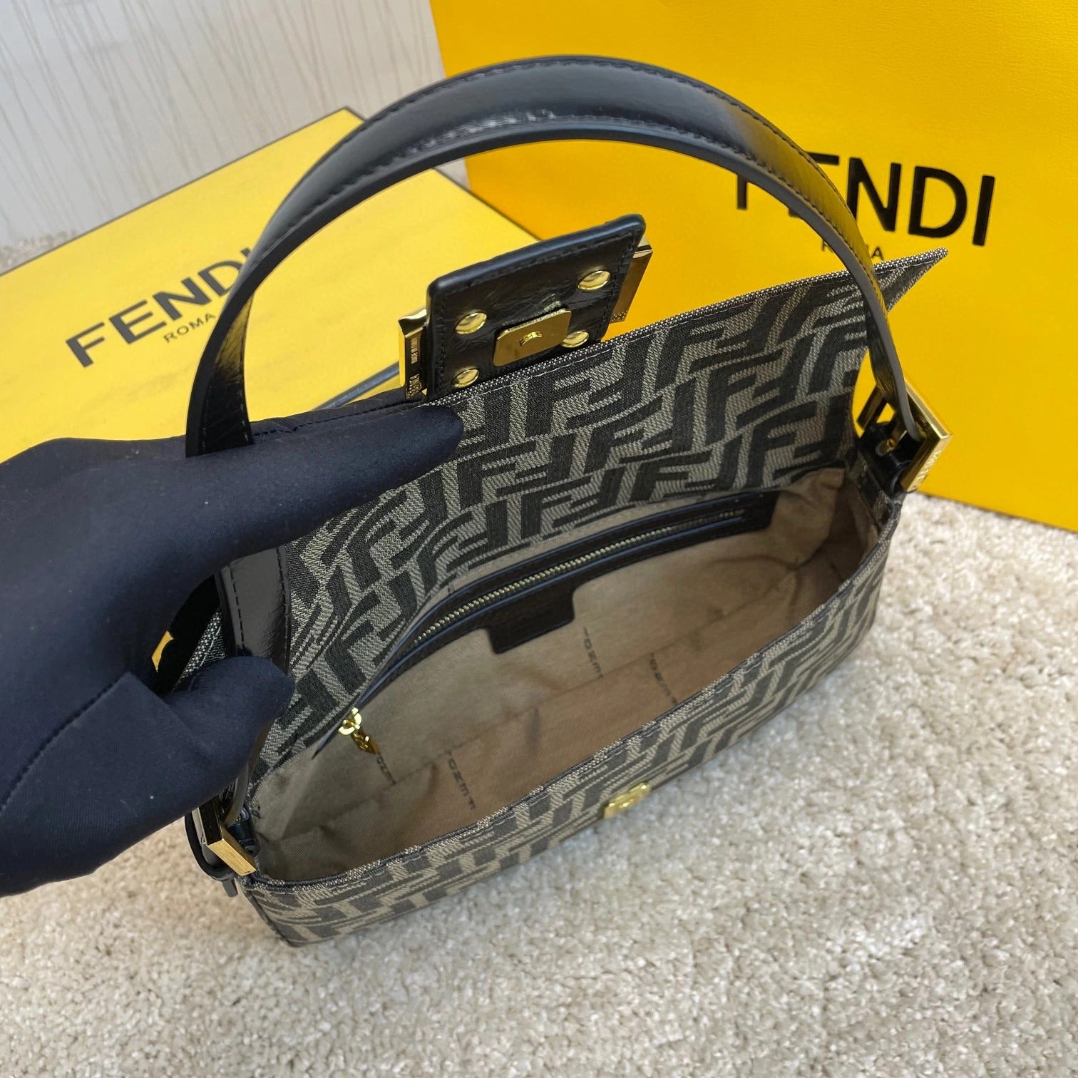 FENDI BAG