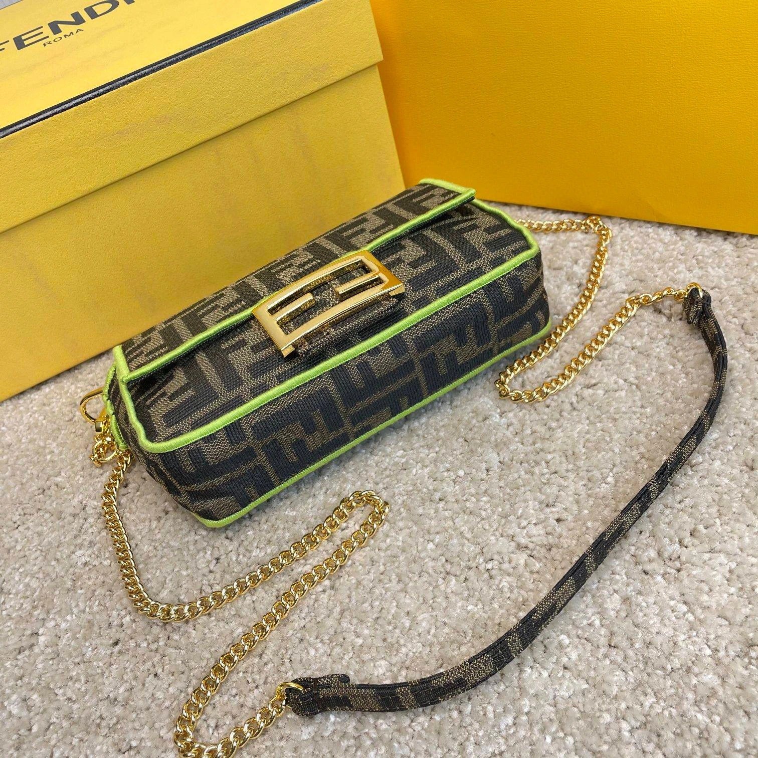 FENDI BAG