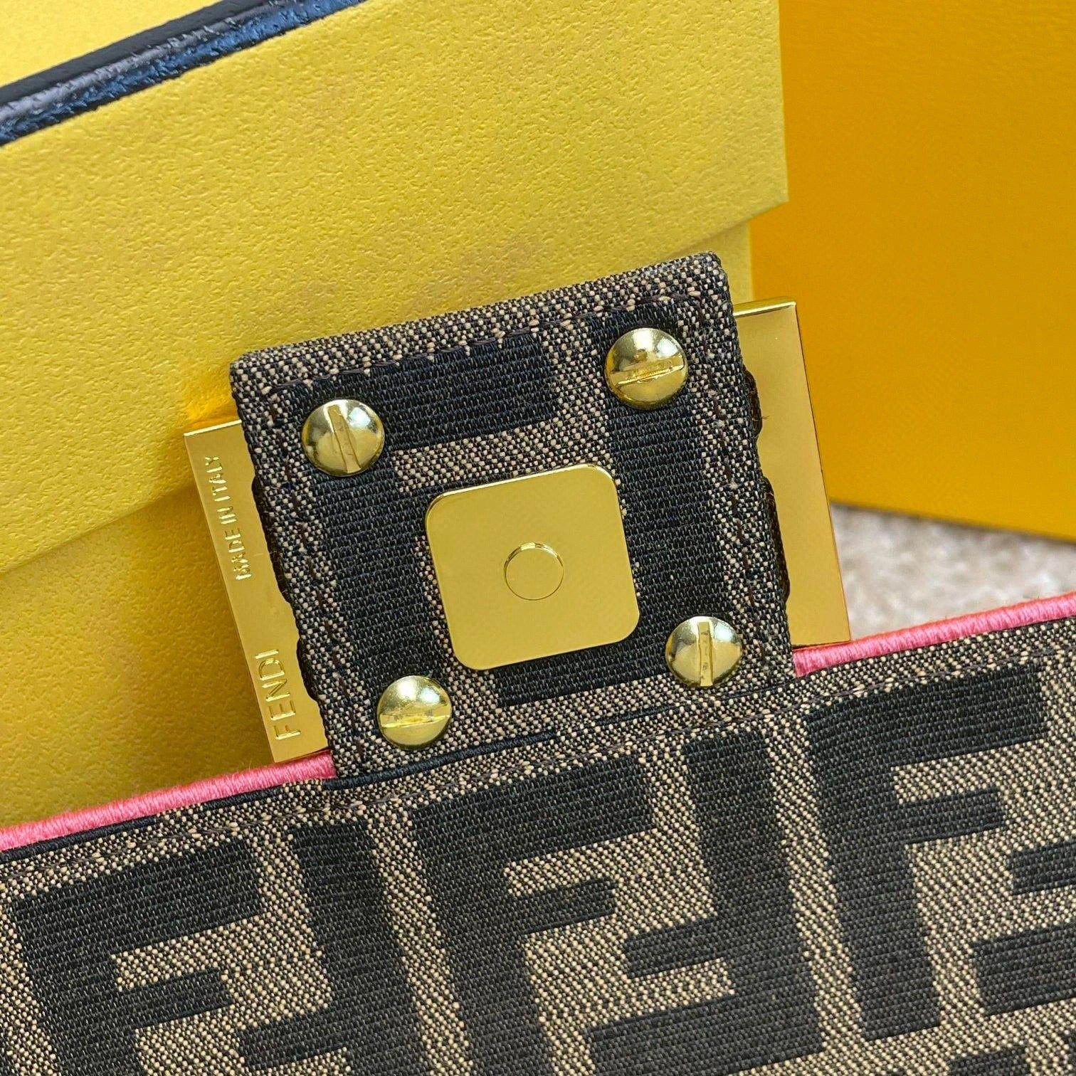 FENDI BAG