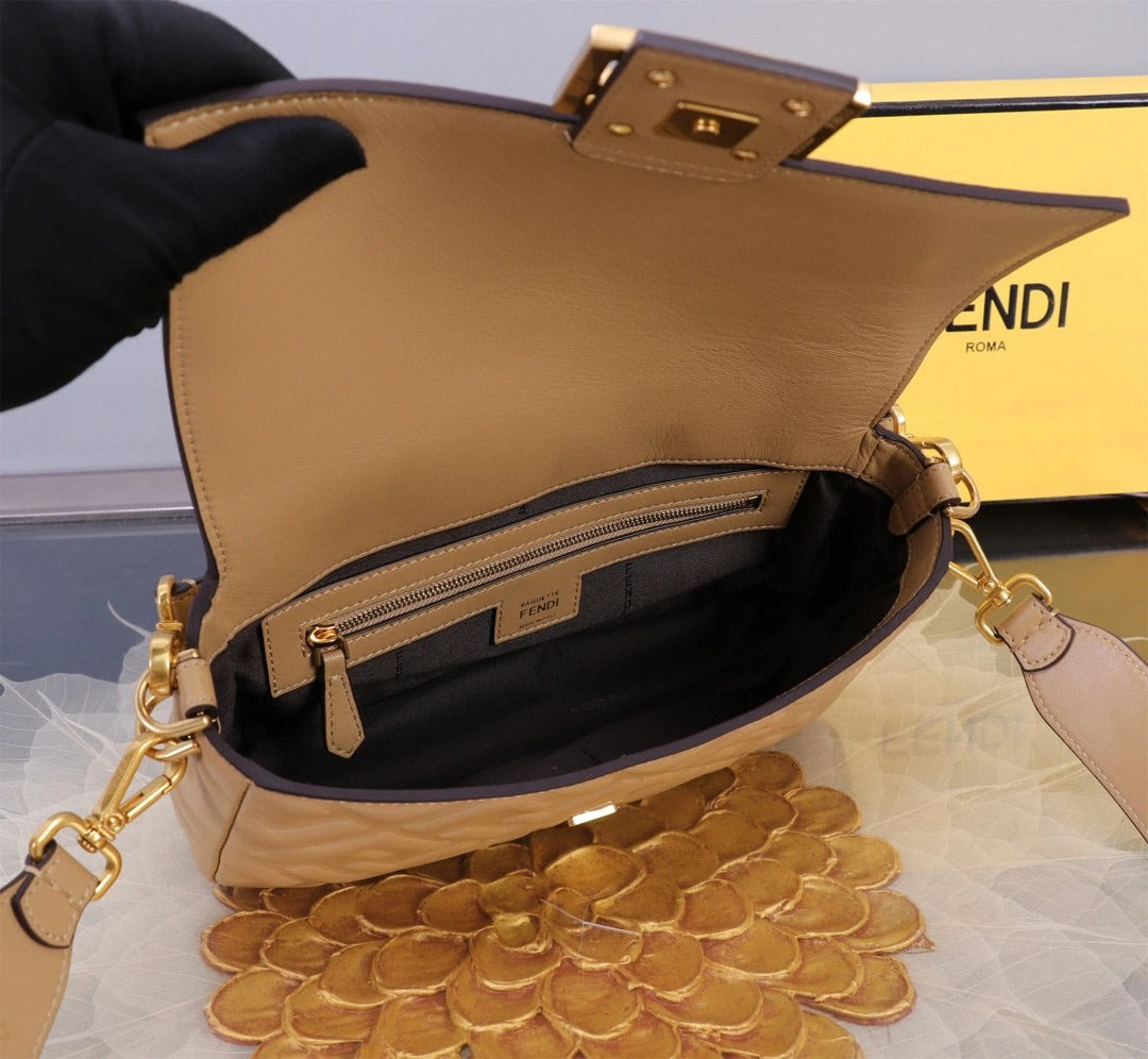 FENDI BAG