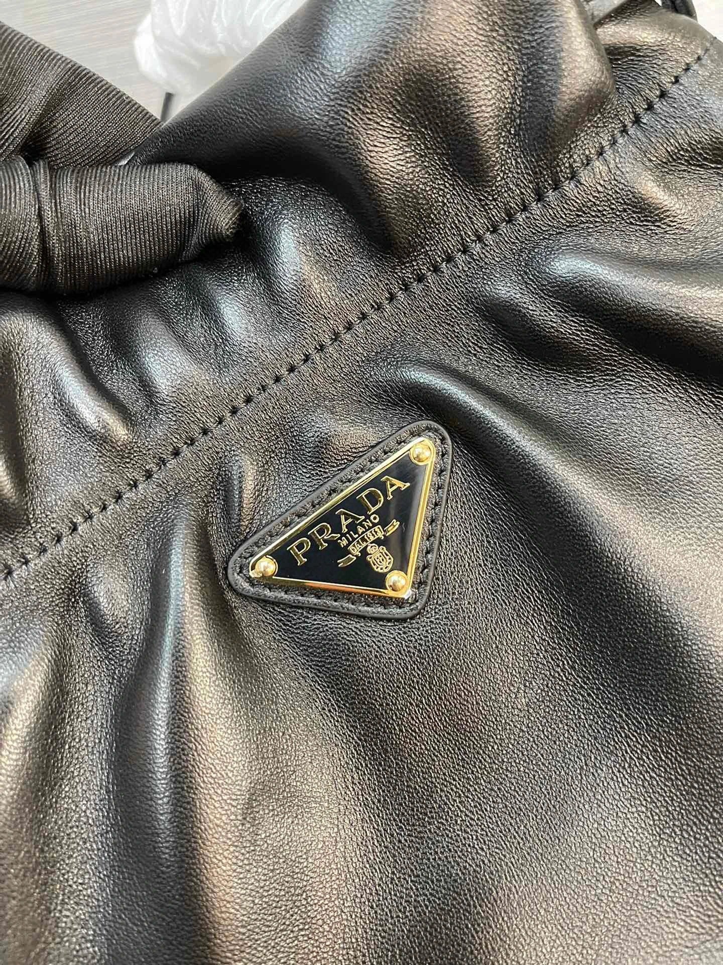 PRADA BAG