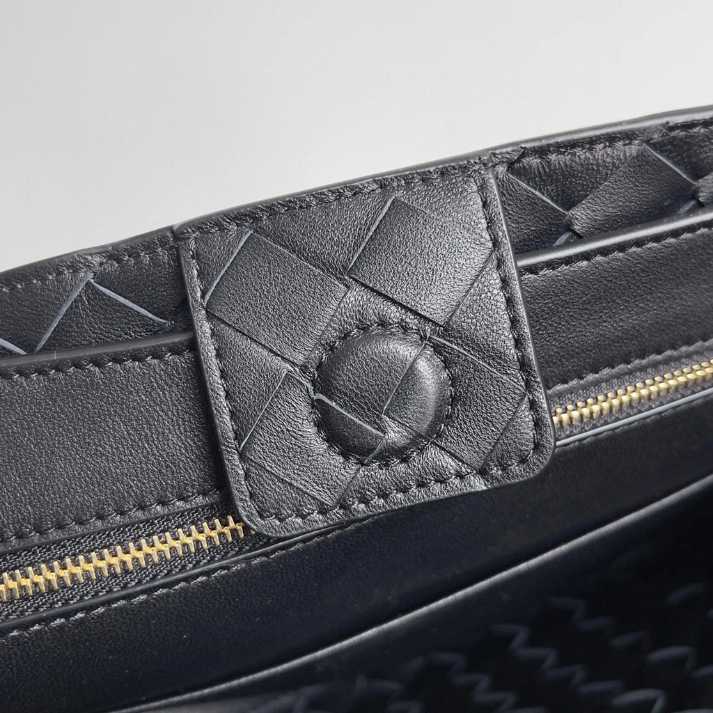 BOTTECA VENETA BAG