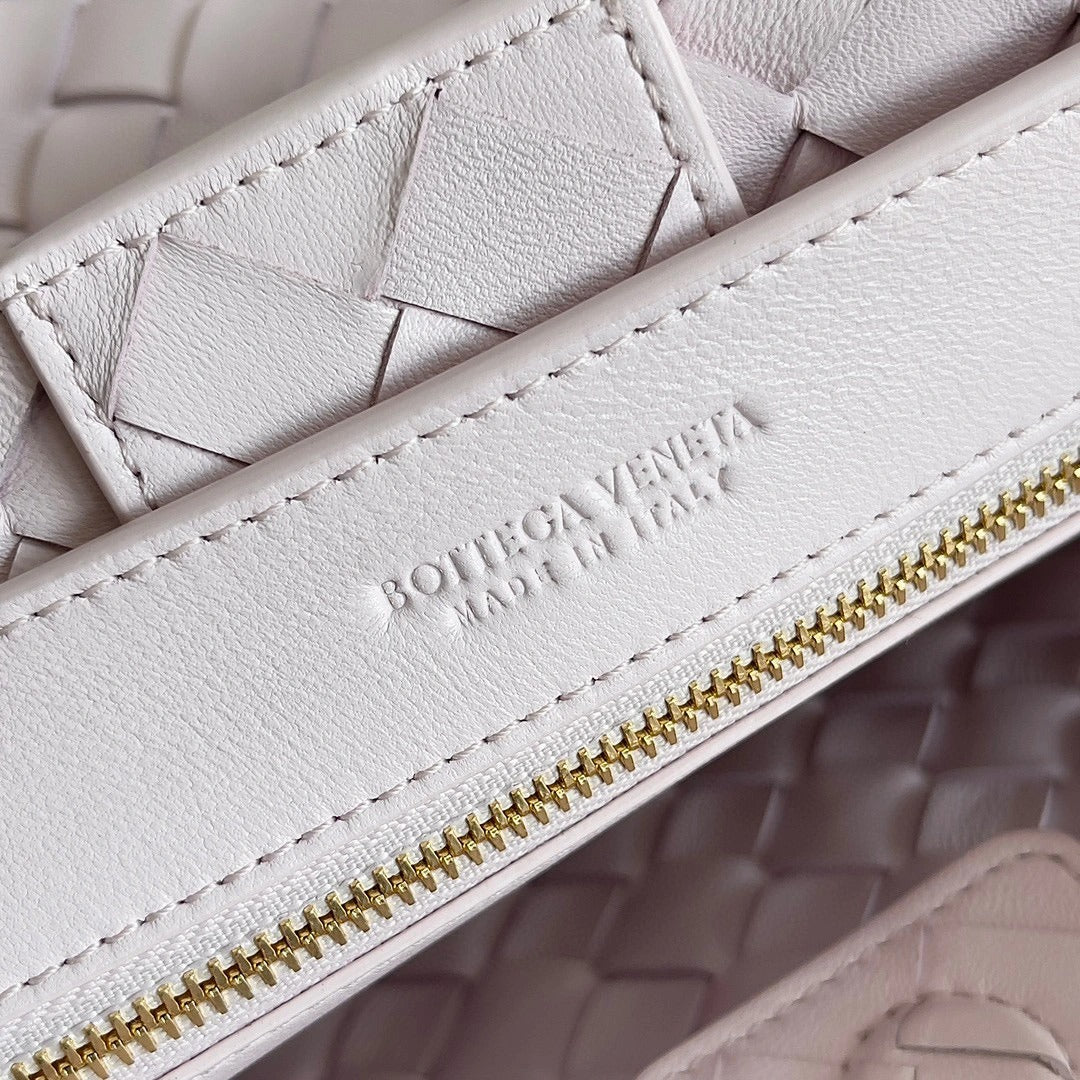 BOTTECA VENETA BAG