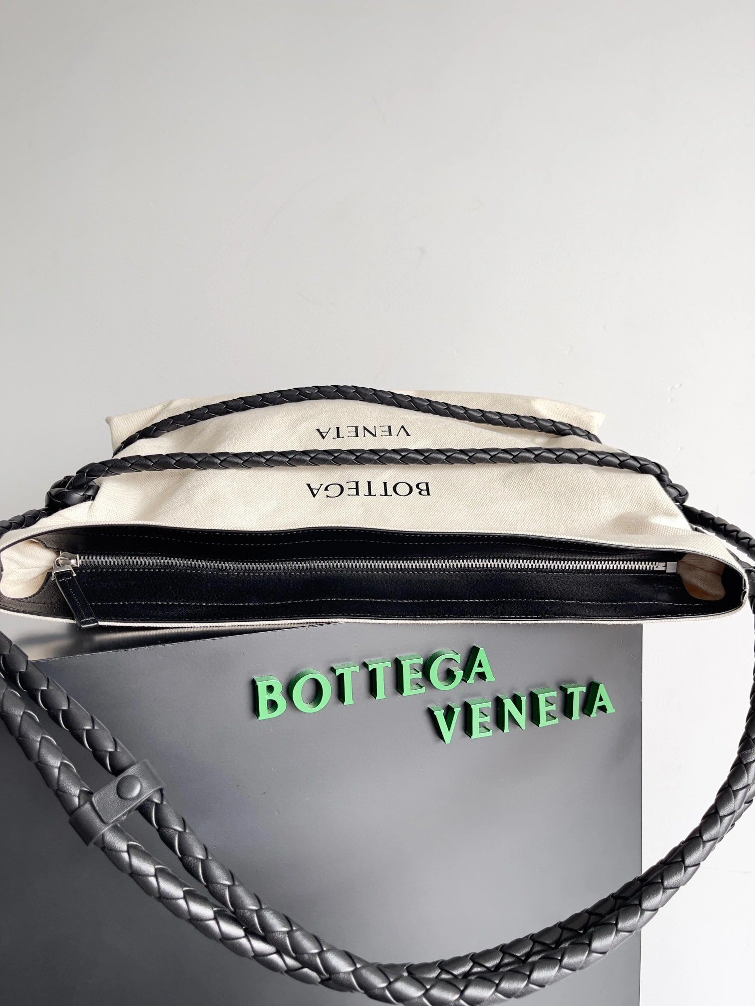 BOTTECA VENETA BAG