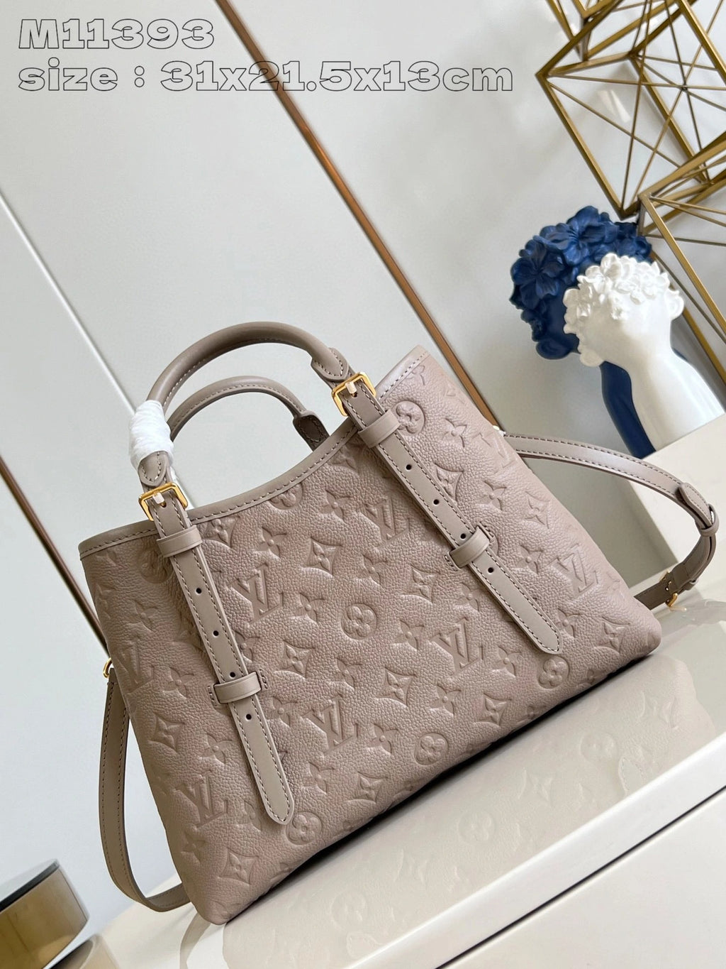 LOUIS VUITTON BAG