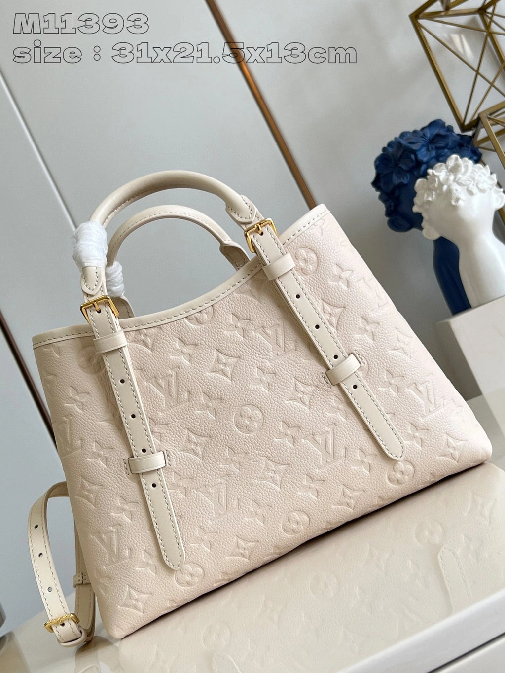 LOUIS VUITTON BAG
