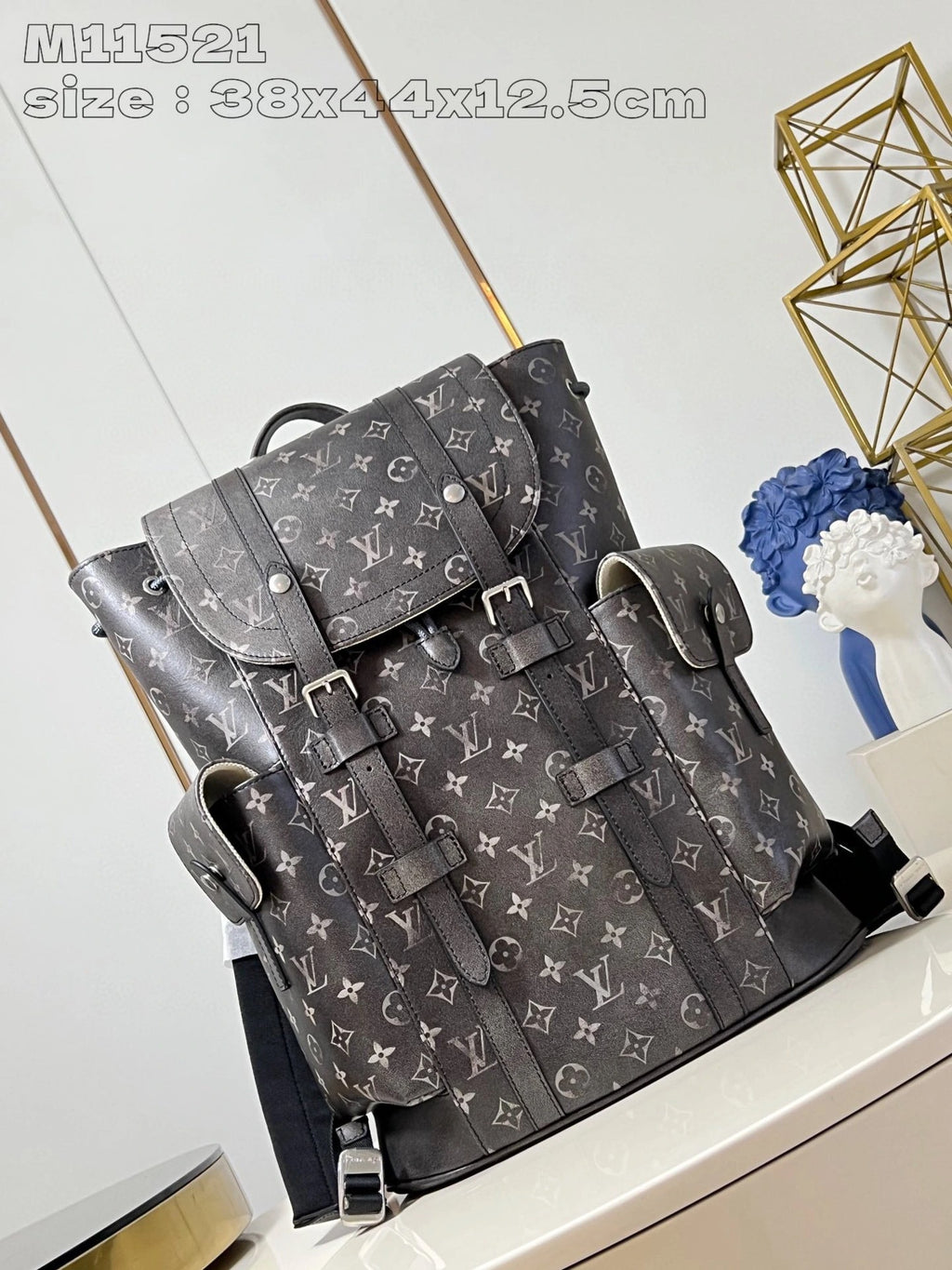 LOUIS VUITTON BAG