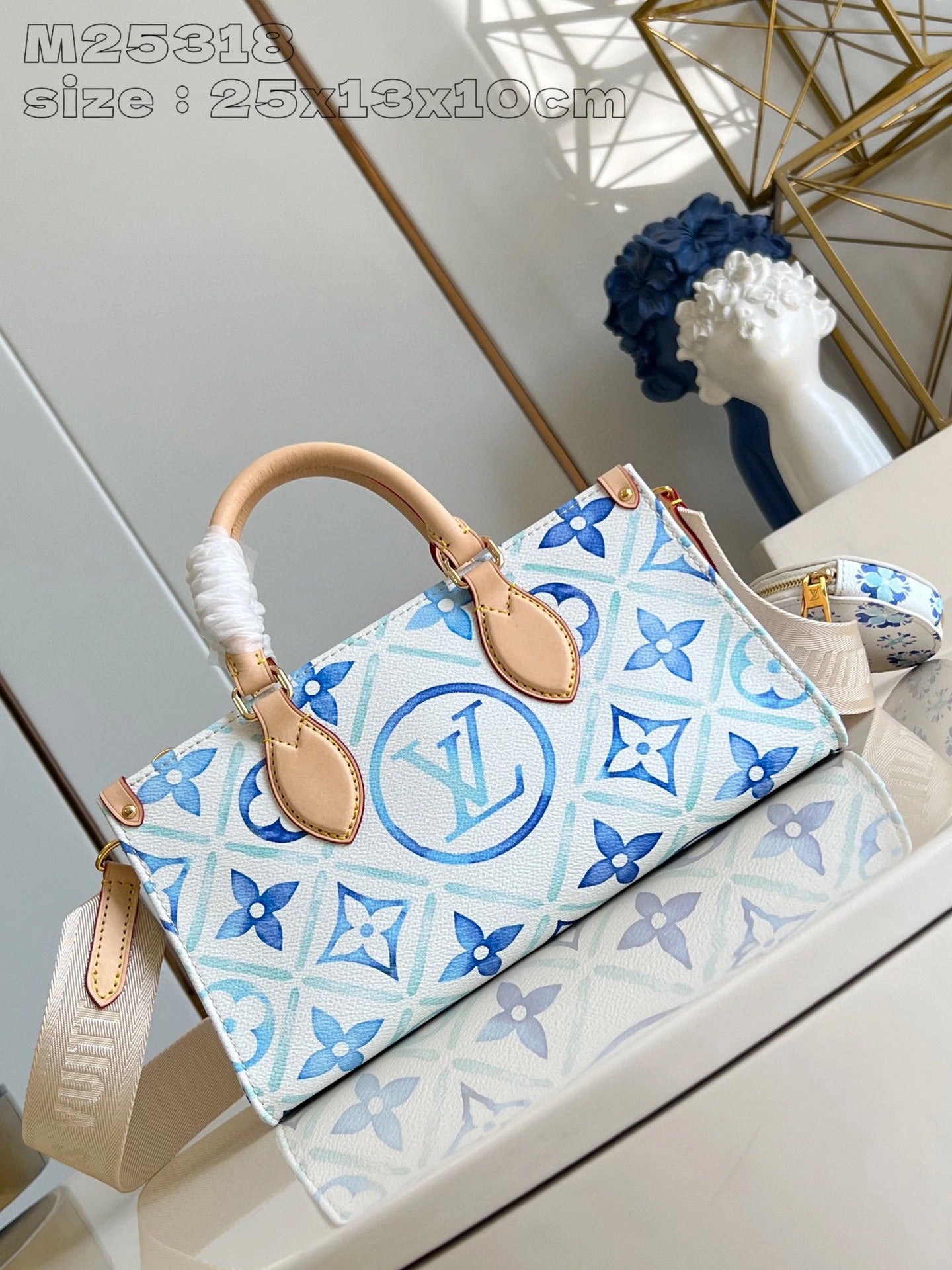 LOUIS VUITTON BAG
