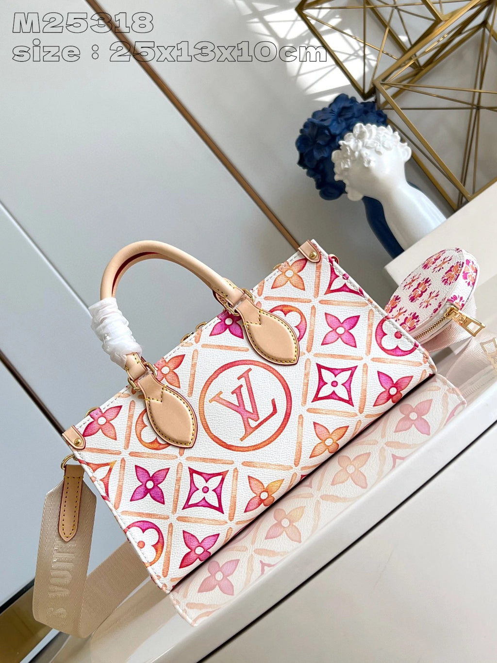 LOUIS VUITTON BAG