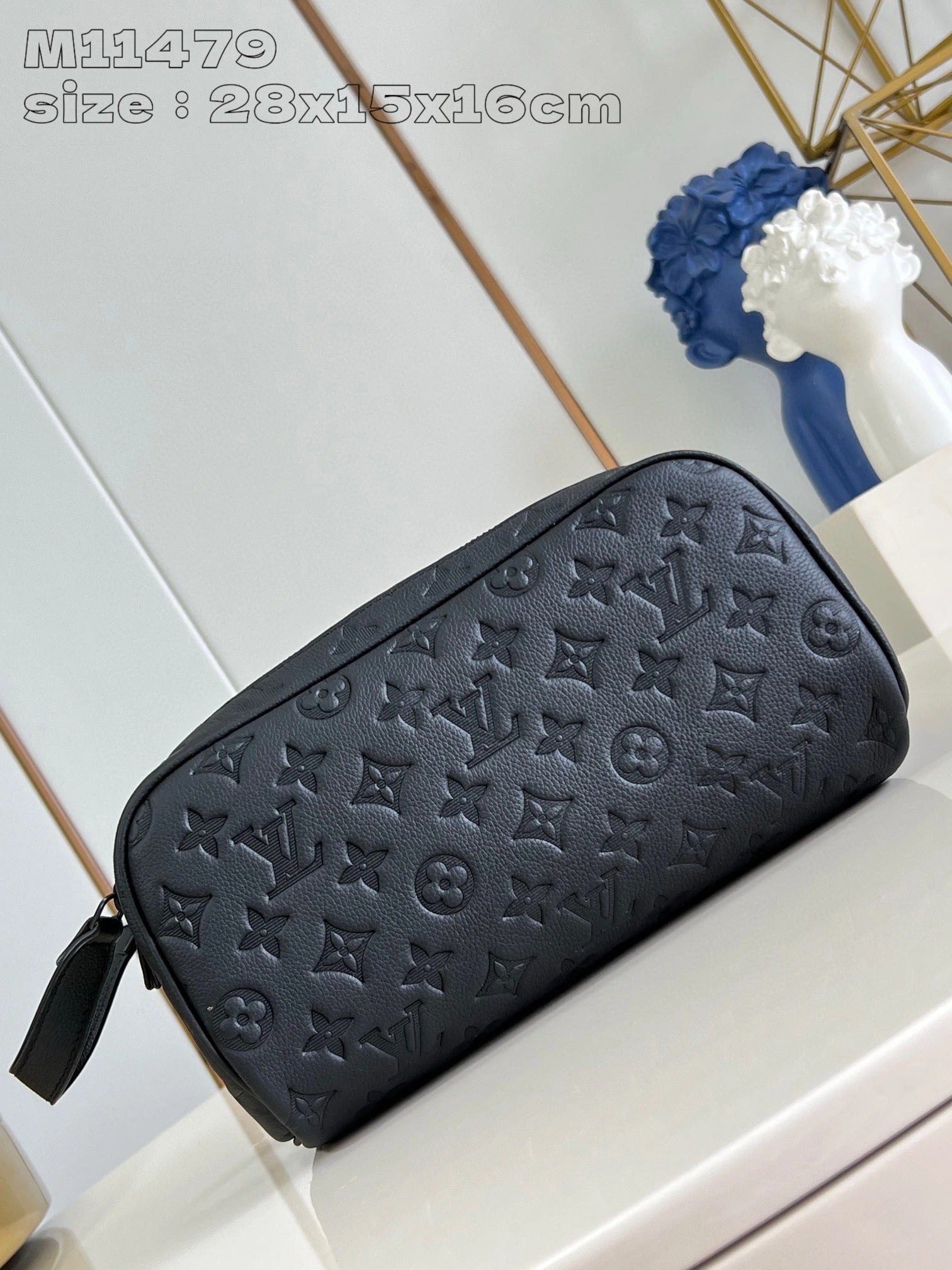 LOUIS VUITTON BAG