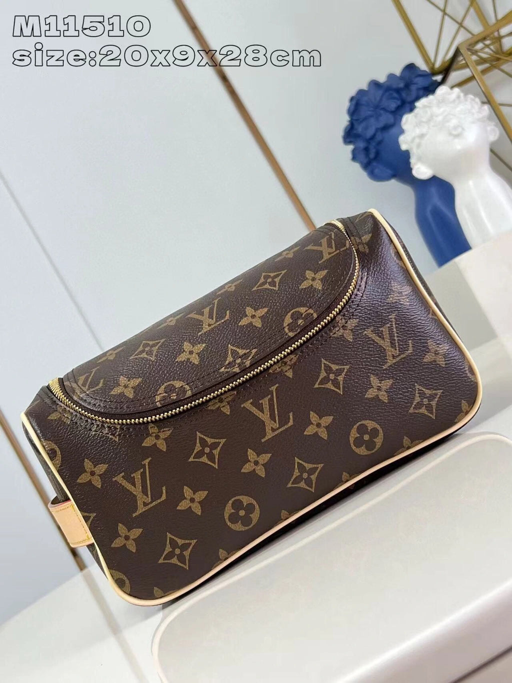LOUIS VUITTON BAG