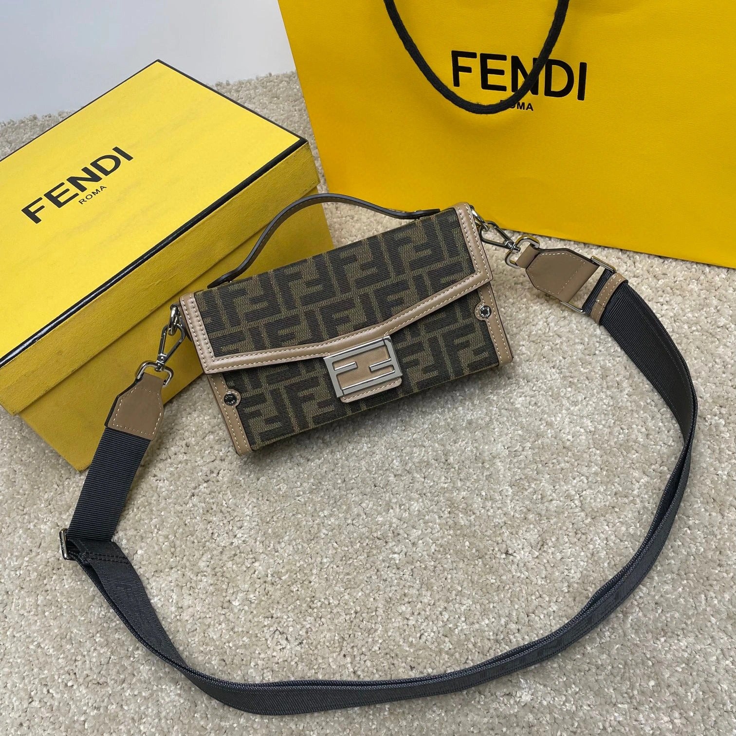 FENDI BAG