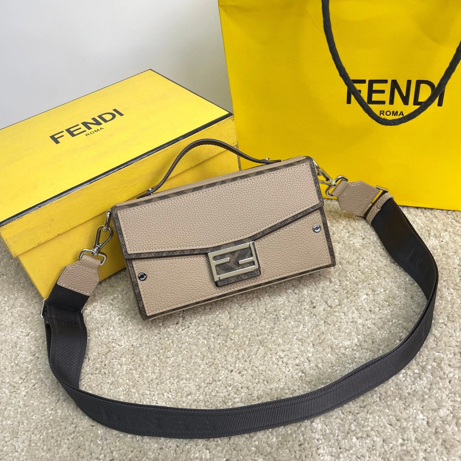 FENDI BAG