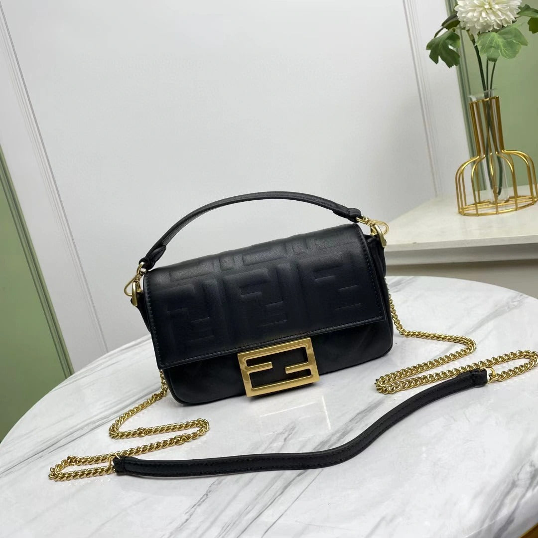 FENDI BAG