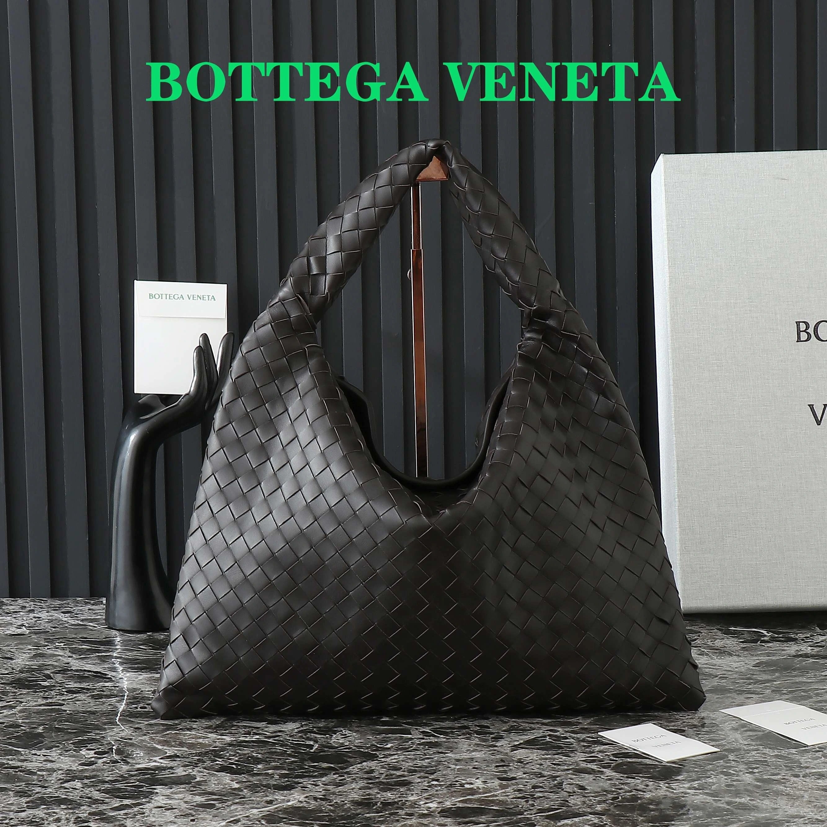 BOTTECA VENETA BAG