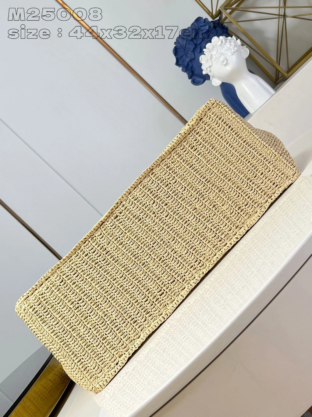 LOUIS VUITTON BAG