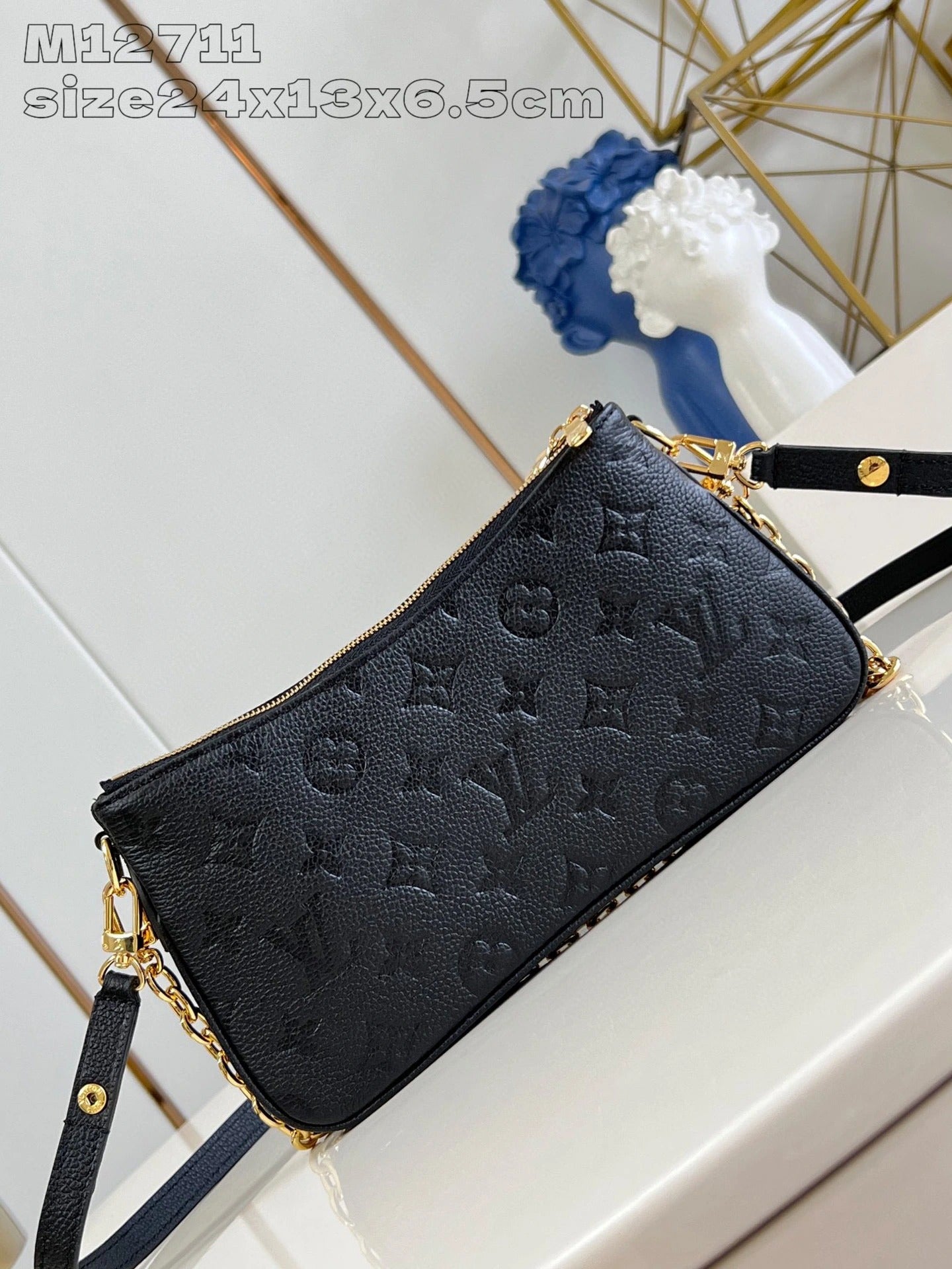 LOUIS VUITTON BAG
