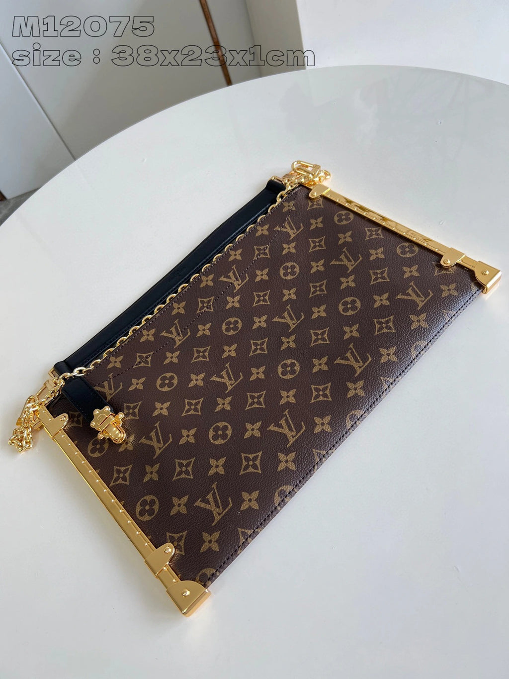 LOUIS VUITTON BAG