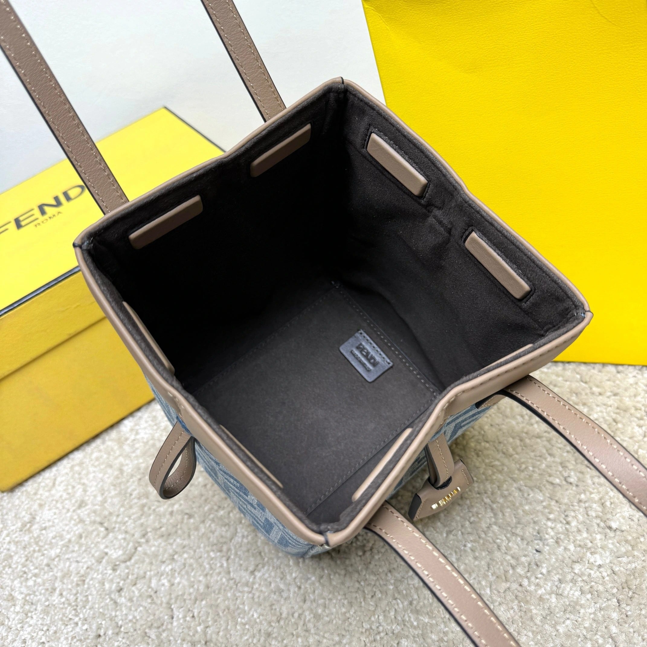 FENDI BAG