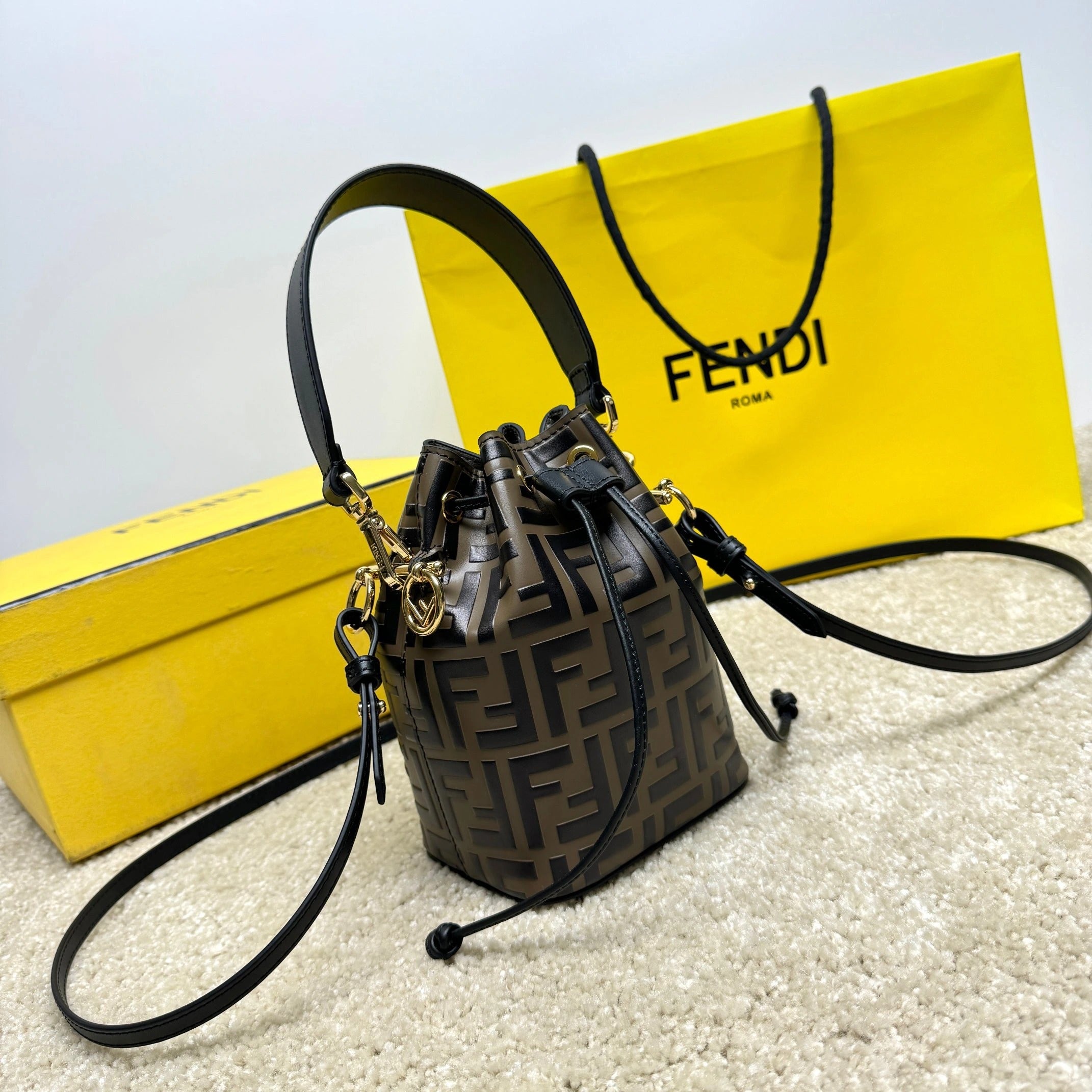 FENDI BAG